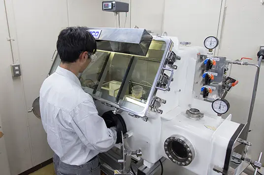 Synthesis of metal complexes