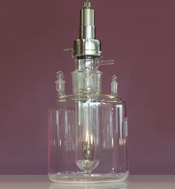 Issues with photoreactions in a batch reactor