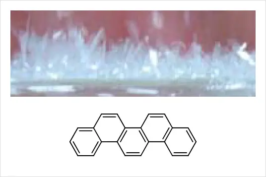Phenacene sublimation under gas-flow